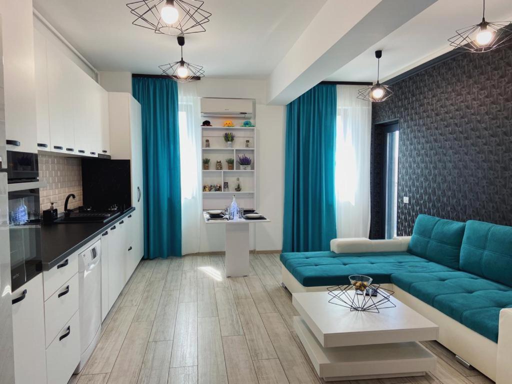 Peacock Apartament- Stefan Building Leilighet Năvodari Eksteriør bilde